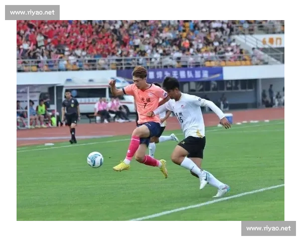 无锡队头球双响燃爆苏超!两球制胜终结三连颓势 无锡队头球双响燃爆苏超!两球制胜终结三连颓势