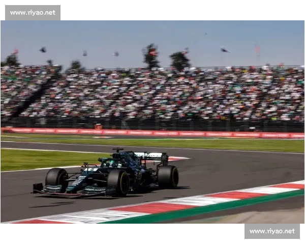 诺里斯墨西哥站封王登顶，法拉利 1 分反超梅奔